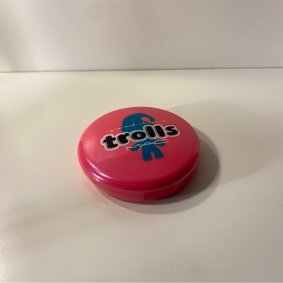 Mac limited edition compact bundle - Picture 2 of 9